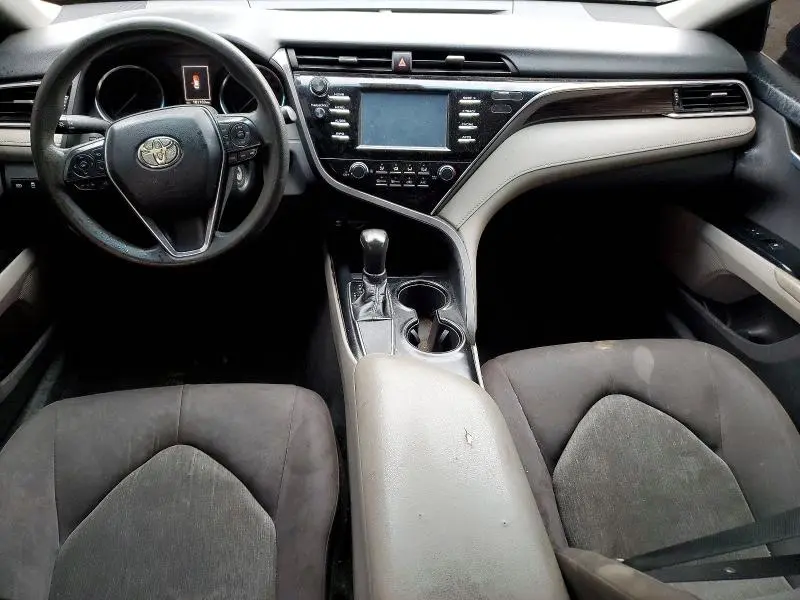 2018 TOYOTA CAMRY LE  