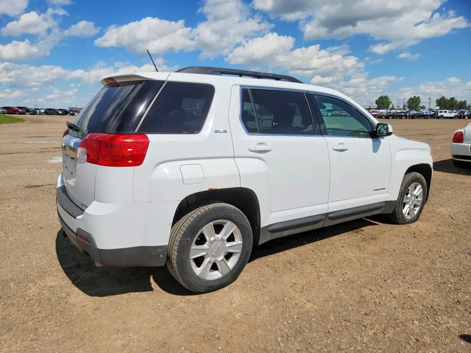 2013 GMC TERRAIN SLE  