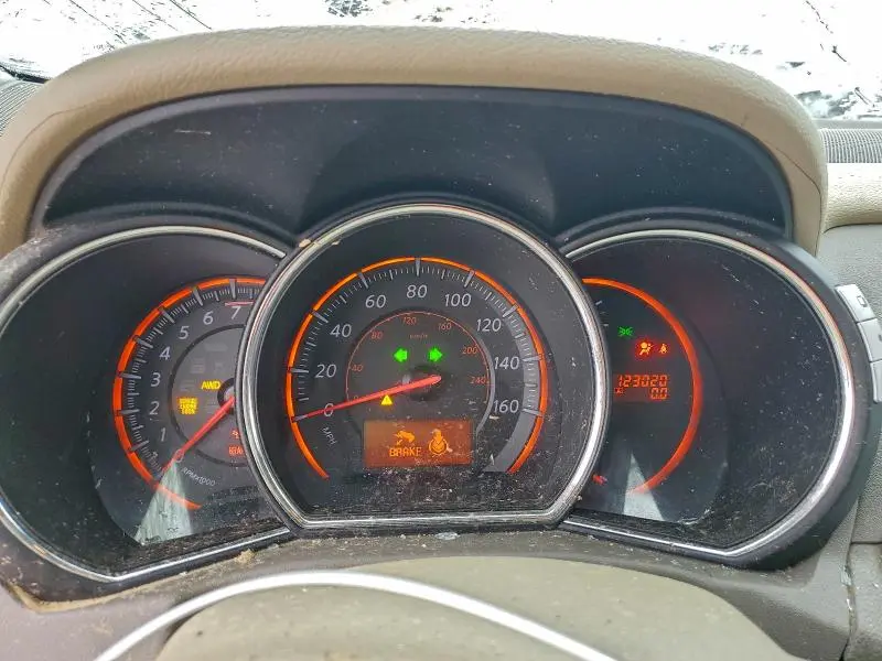 2010 NISSAN MURANO S  