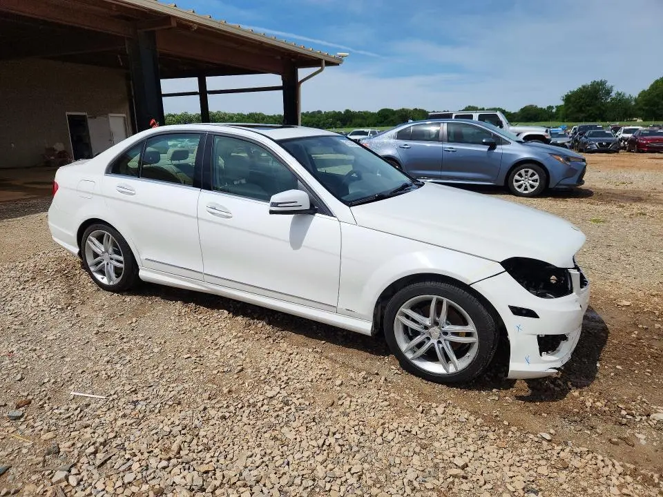 2014 MERCEDES-BENZ C 250  