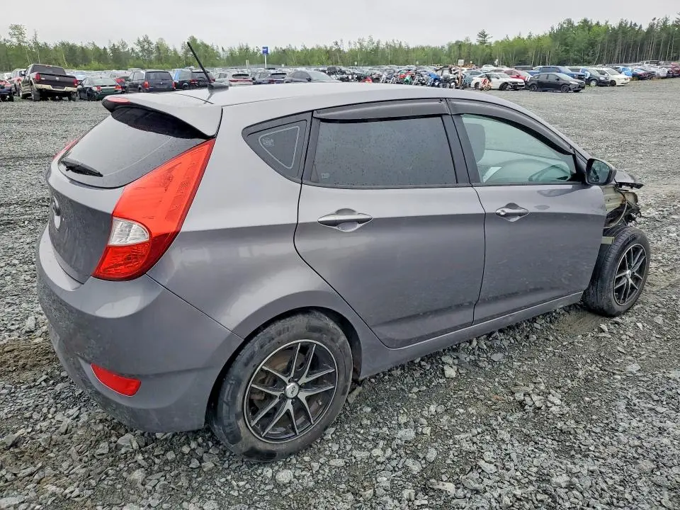 2014 HYUNDAI ACCENT GS  