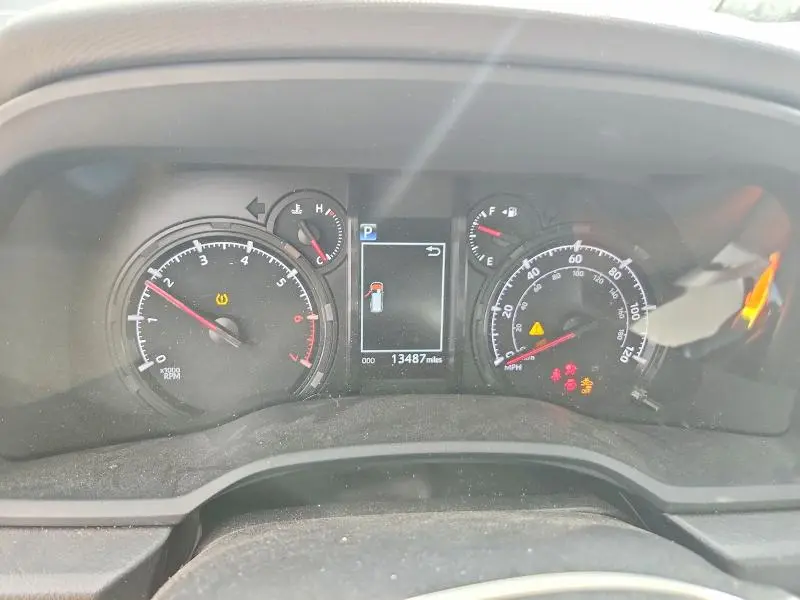 2023 TOYOTA 4RUNNER SR5 PREMIUM  