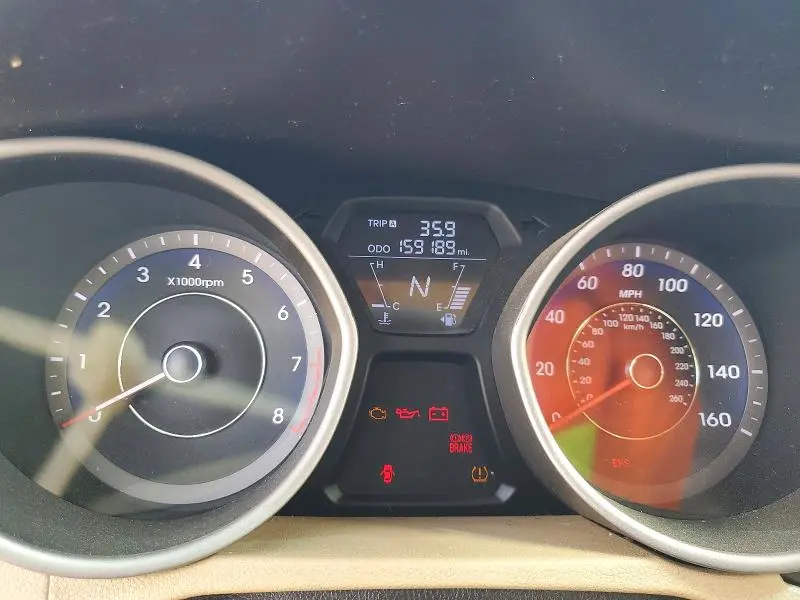 2011 HYUNDAI ELANTRA LIMITED  