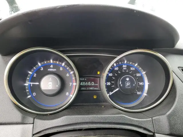 2011 HYUNDAI SONATA SE  