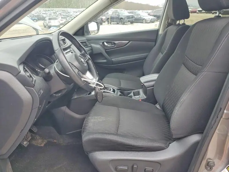2018 NISSAN ROGUE SV  