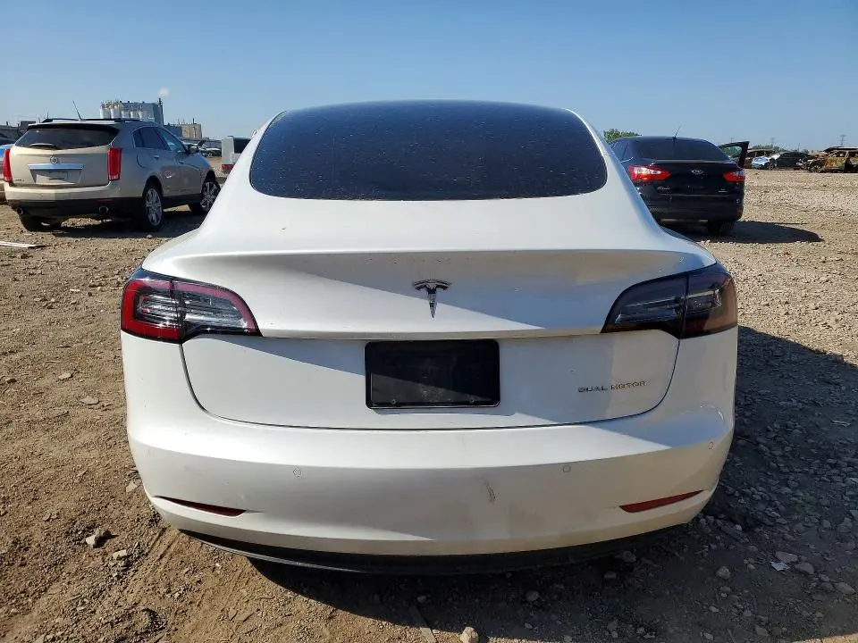2021 TESLA MODEL 3   