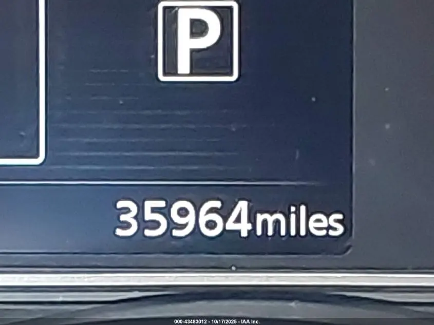 2021 NISSAN VERSA SR XTRONIC CVT