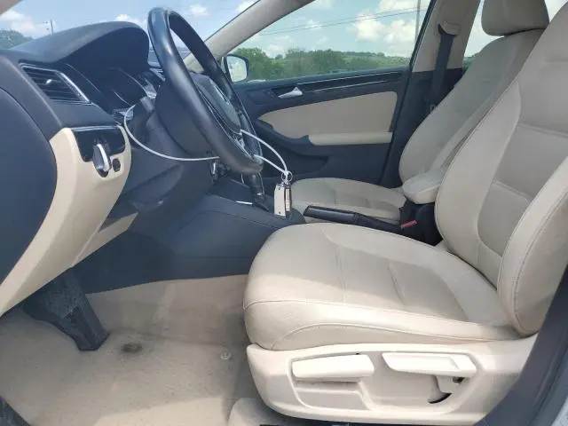 2016 VOLKSWAGEN JETTA SEL  