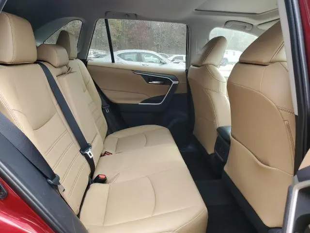 2019 TOYOTA RAV4 XLE PREMIUM  