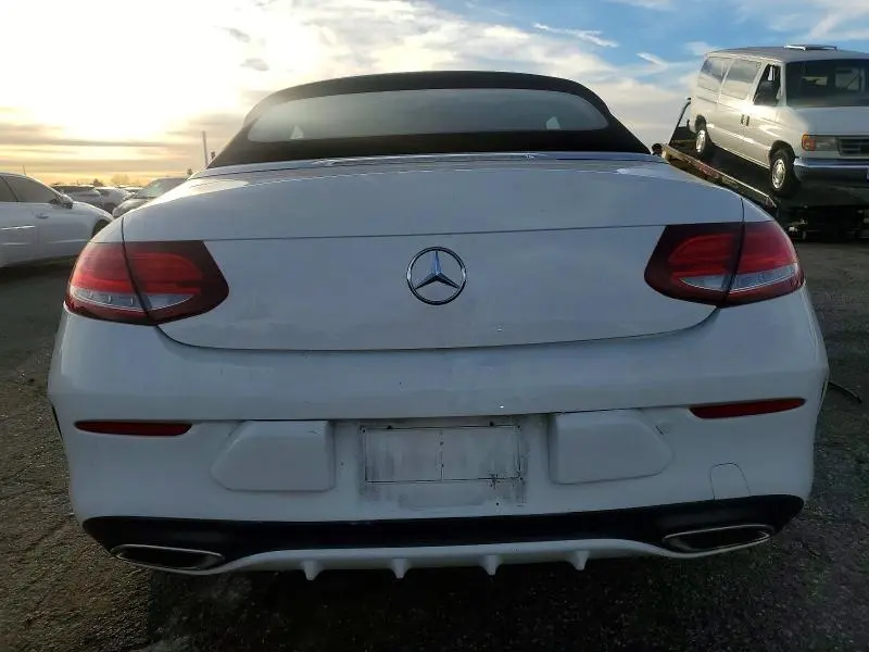 2017 MERCEDES-BENZ C 300  