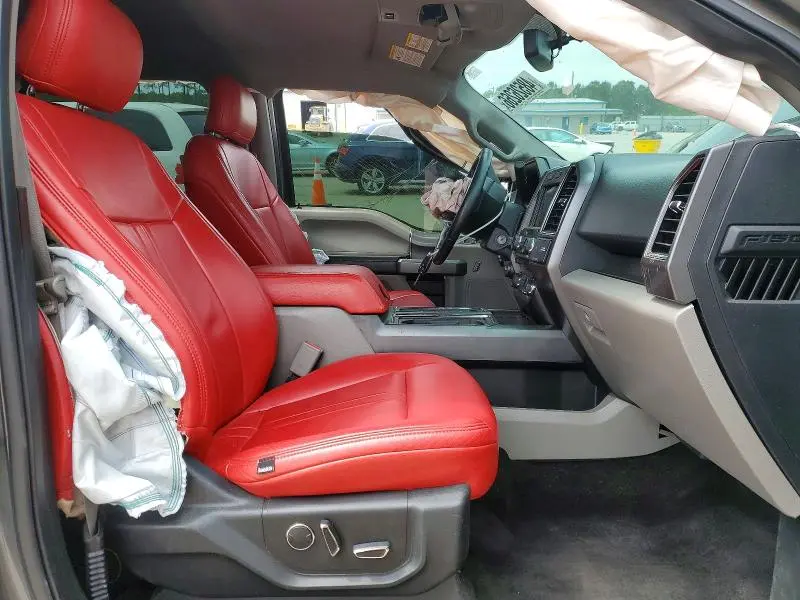 2017 FORD F150 SUPERCREW  
