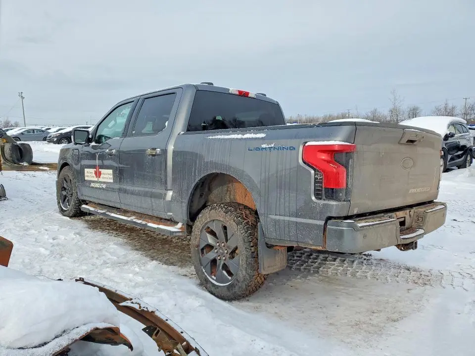 2023 FORD F150 LIGHTNING PRO  