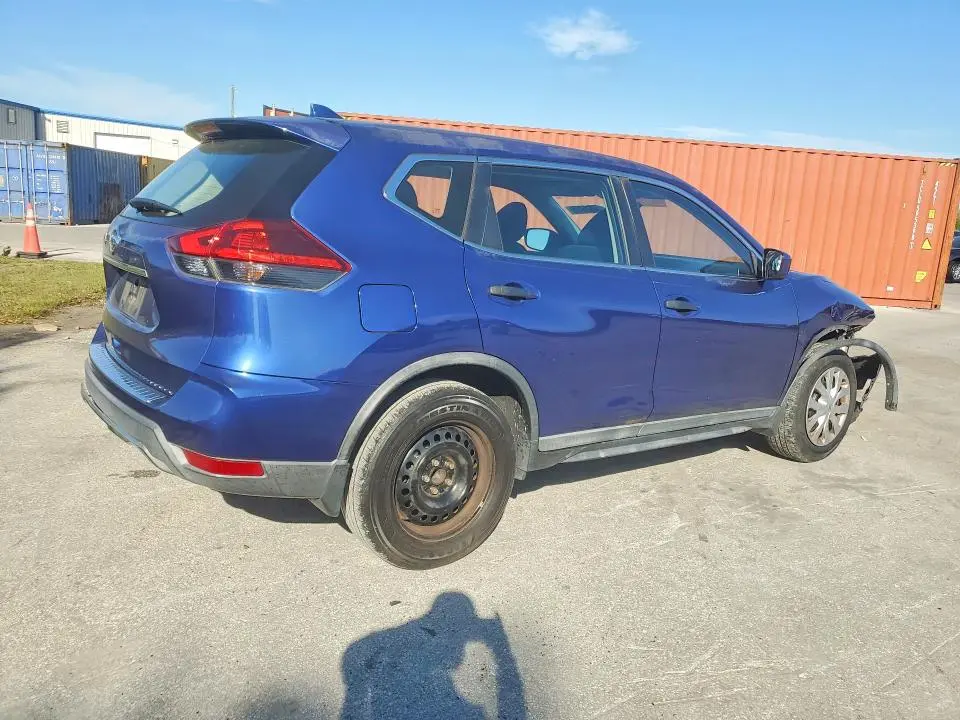 2018 NISSAN ROGUE S  