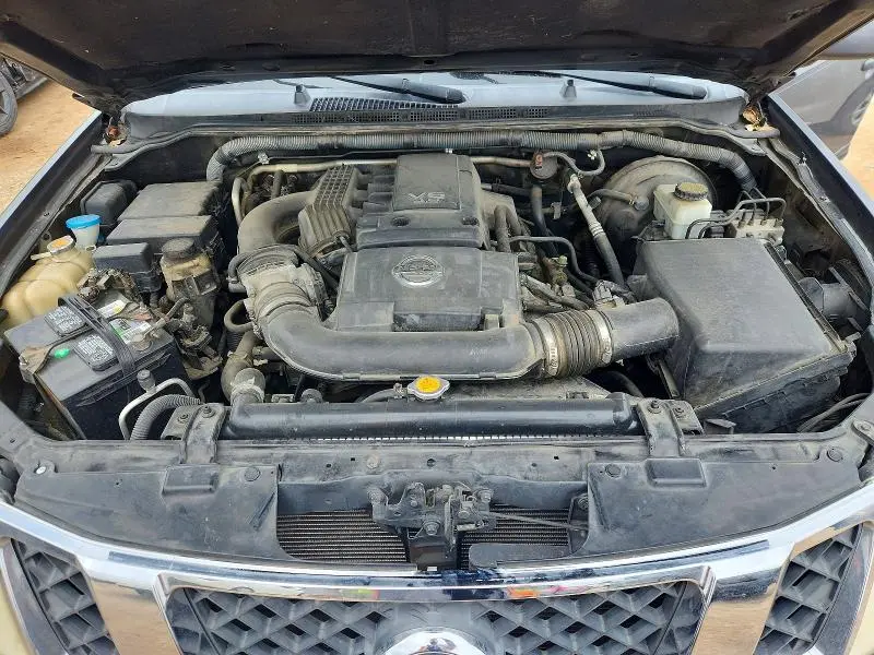 2010 NISSAN PATHFINDER S FE+  