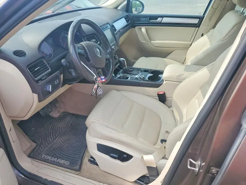 2011 VOLKSWAGEN TOUAREG V6 TDI  