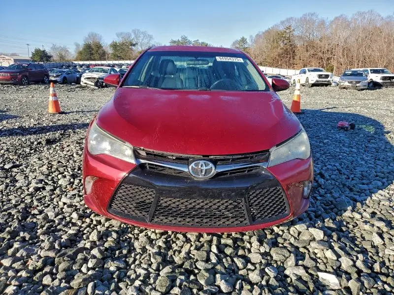 2015 TOYOTA CAMRY LE  