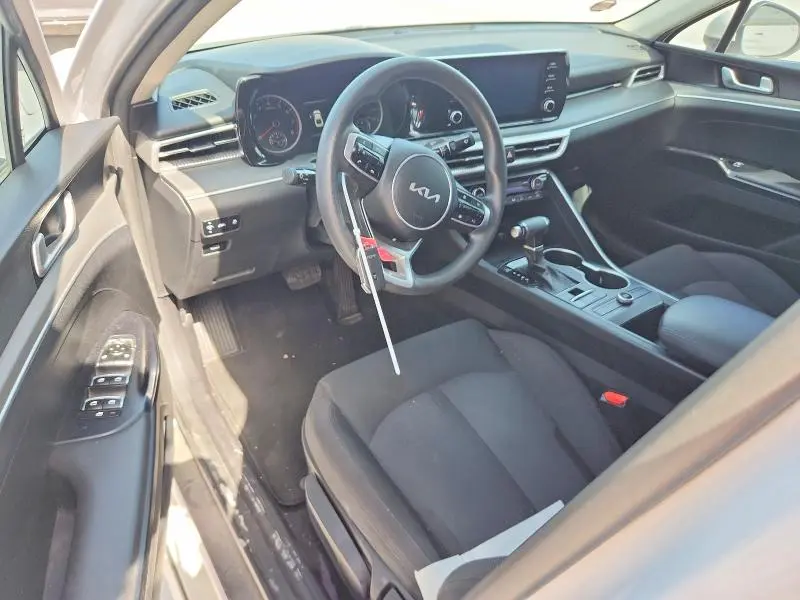 2022 KIA K5 LXS  