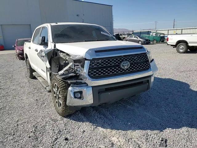 2019 TOYOTA TUNDRA CREWMAX SR5