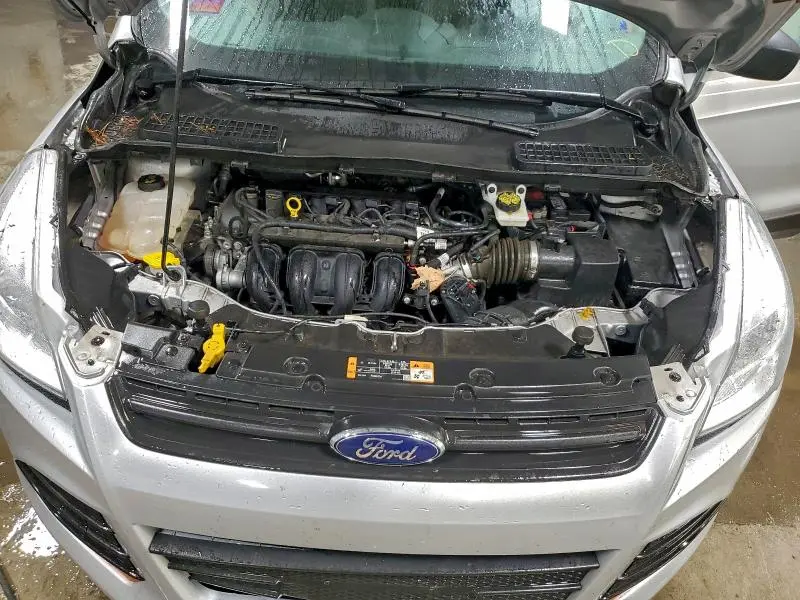2016 FORD ESCAPE S  