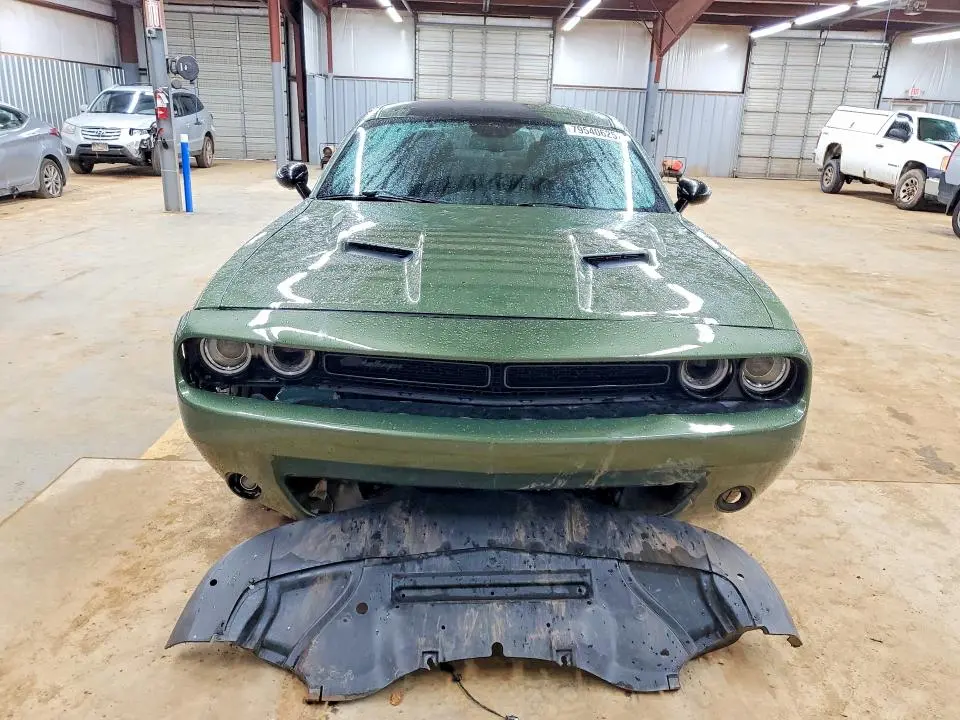 2021 DODGE CHALLENGER SXT  