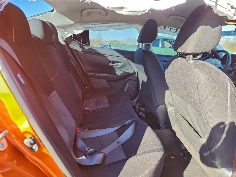 2022 NISSAN SENTRA SR  