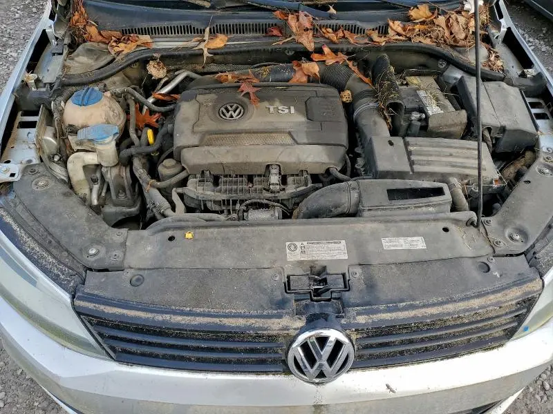 2014 VOLKSWAGEN JETTA SE  