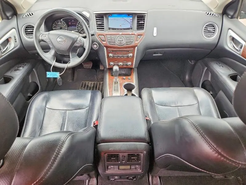 2018 NISSAN PATHFINDER PLATINUM  