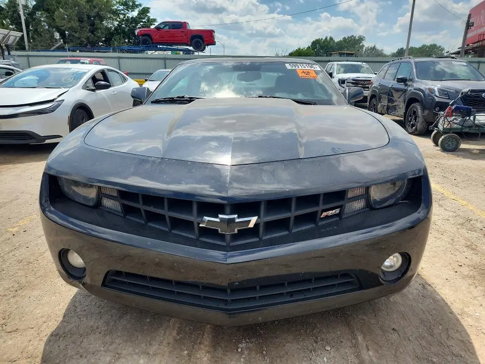 2011 CHEVROLET CAMARO LT  
