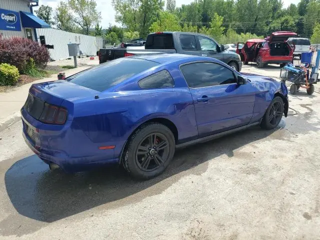 2013 FORD MUSTANG   