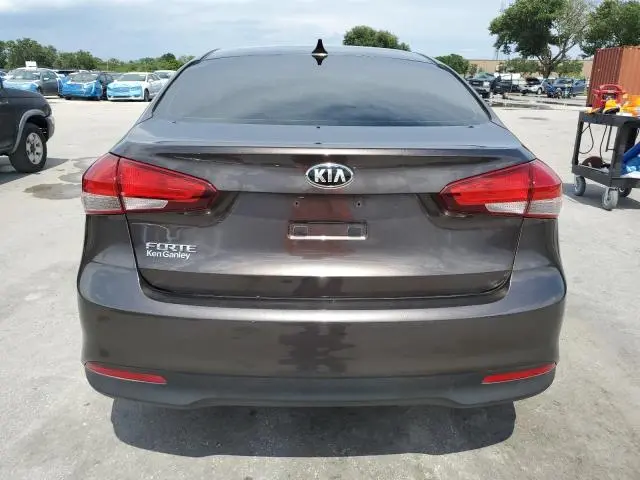 2018 KIA FORTE LX  