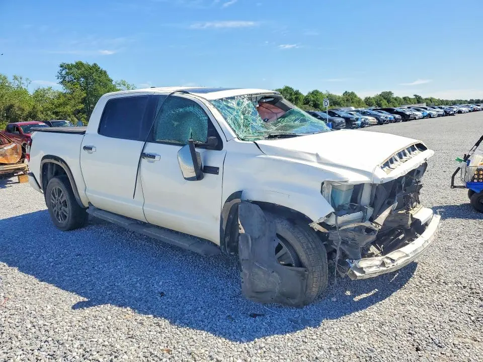 2020 TOYOTA TUNDRA PLATINUM  
