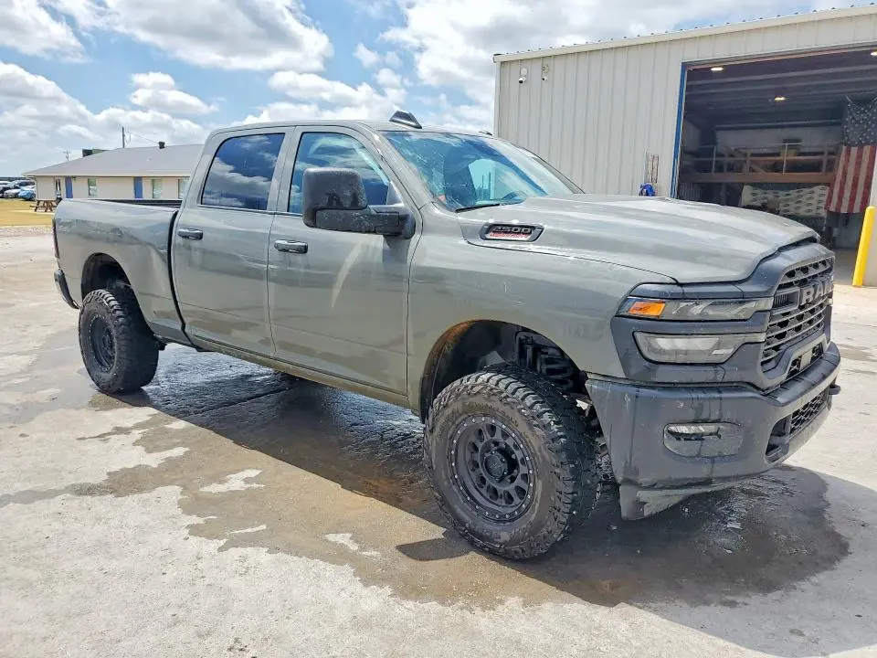 2026 RAM 2500 TRADESMAN  