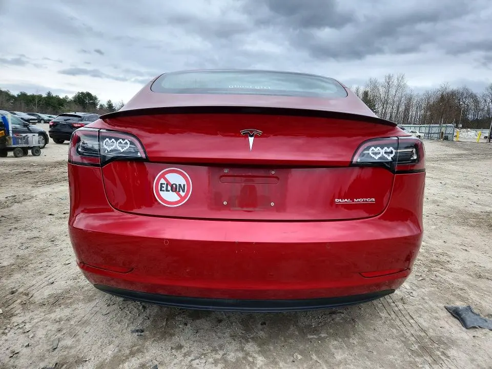 2018 TESLA MODEL 3   