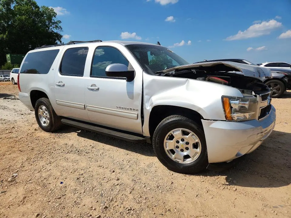 2014 CHEVROLET SUBURBAN K1500 LT  