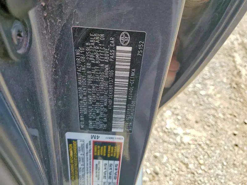 2011 TOYOTA CAMRY LE  