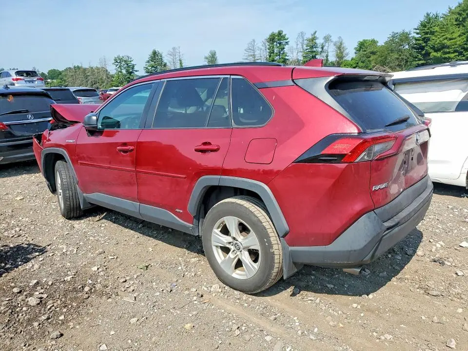 2021 TOYOTA RAV4 LE  