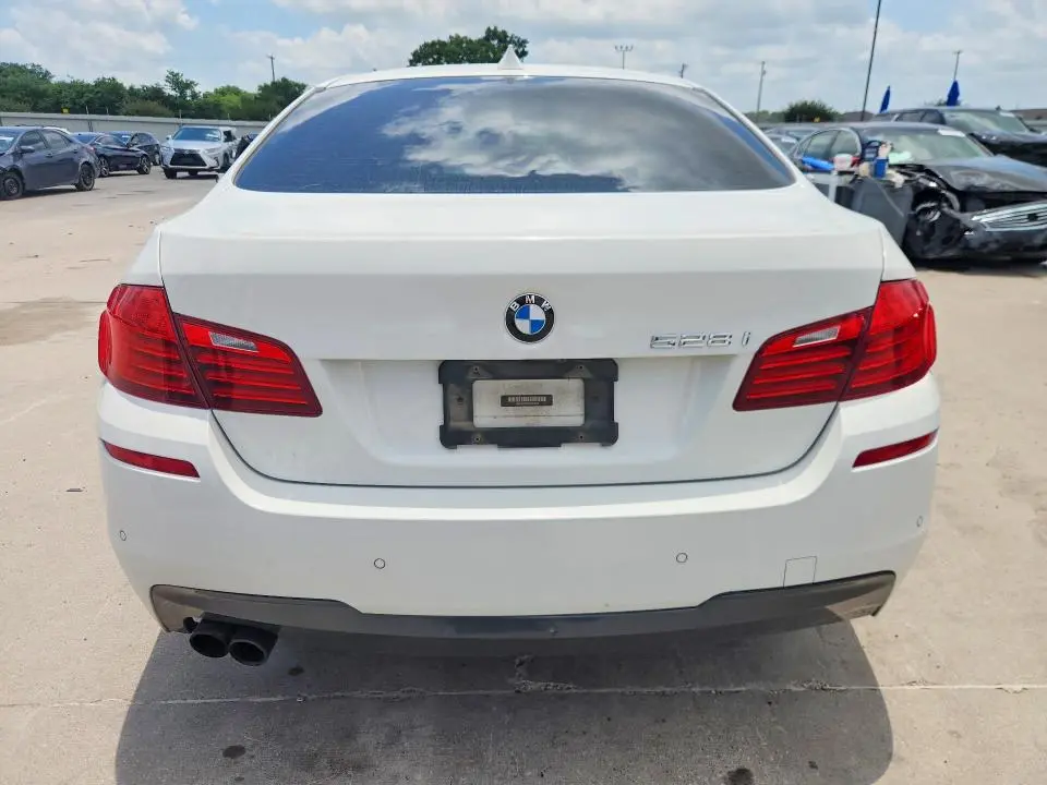 2016 BMW 528 I  