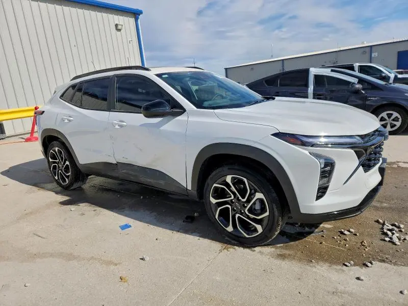 2025 CHEVROLET TRAX 2RS  