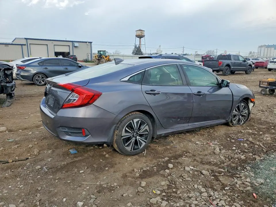 2018 HONDA CIVIC EX  