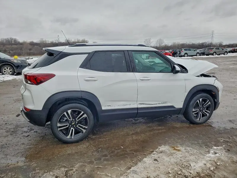 2024 CHEVROLET TRAILBLAZER LT  