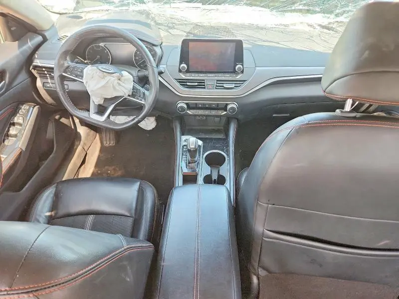 2023 NISSAN ALTIMA SR  