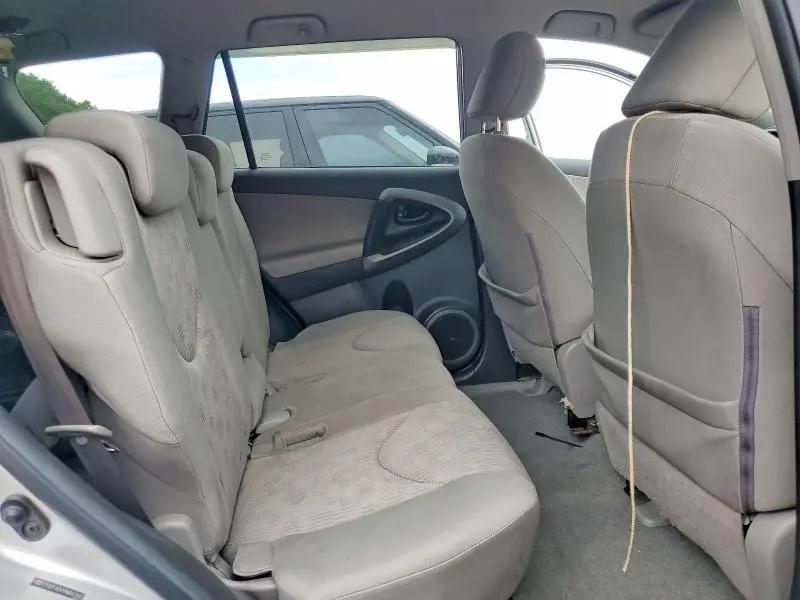 2010 TOYOTA RAV4 BASE  