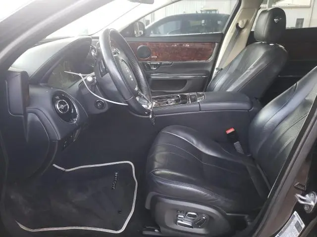 2015 JAGUAR XJ   