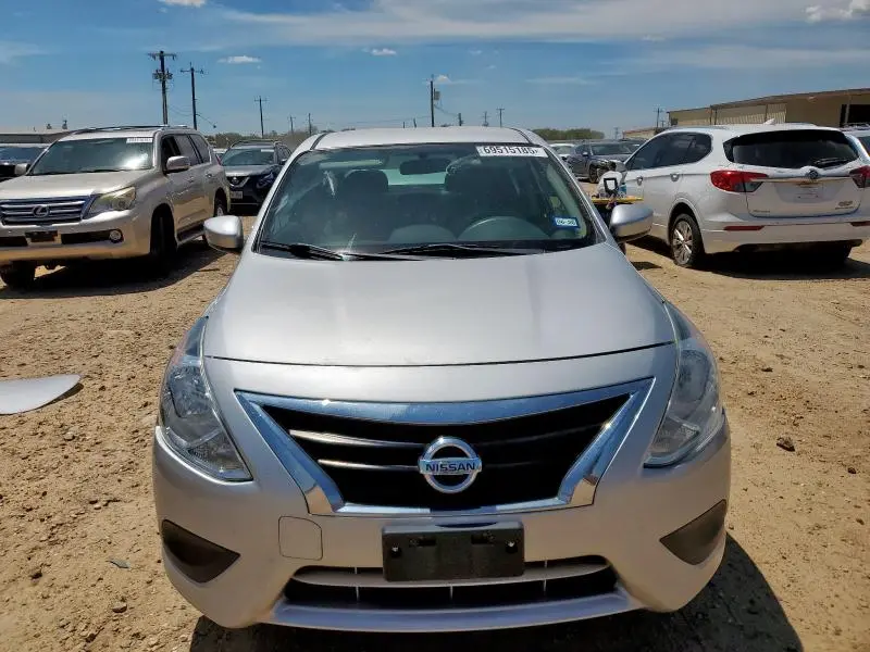 2017 NISSAN VERSA S  