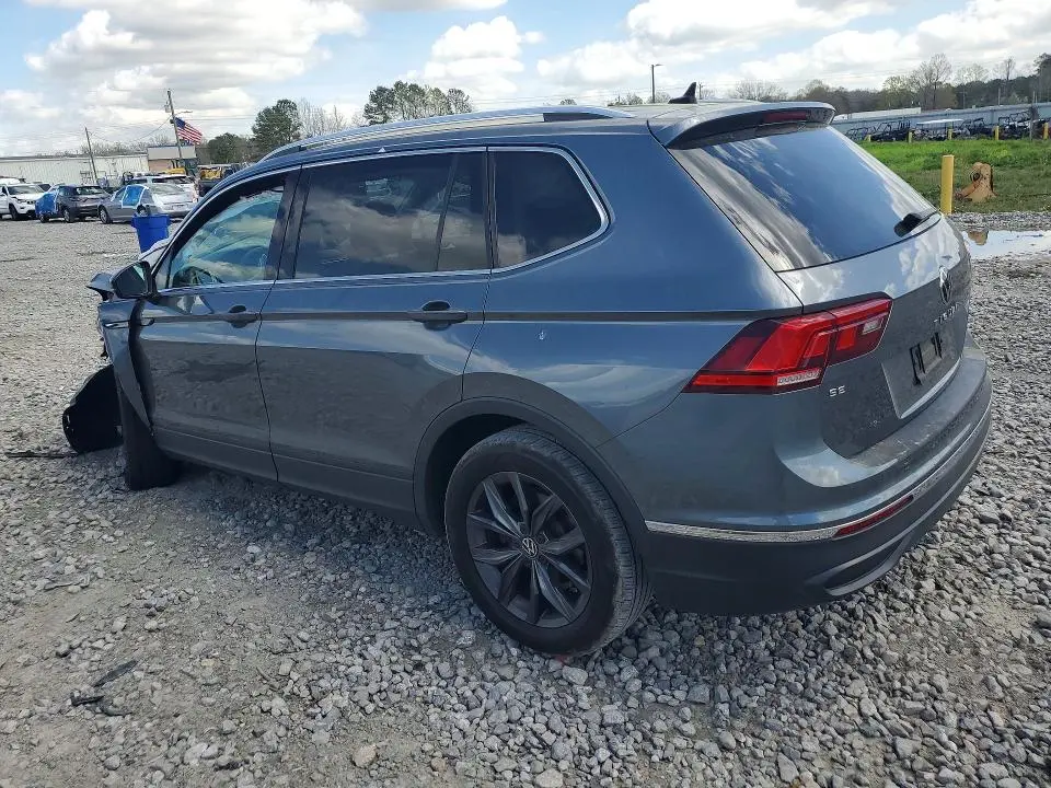 2022 VOLKSWAGEN TIGUAN SE  
