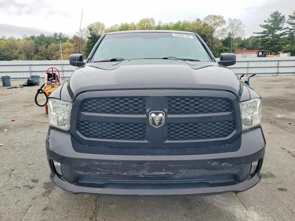 2015 RAM 1500 ST  