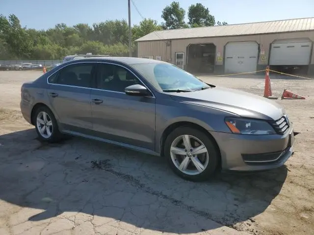 2012 VOLKSWAGEN PASSAT SE  