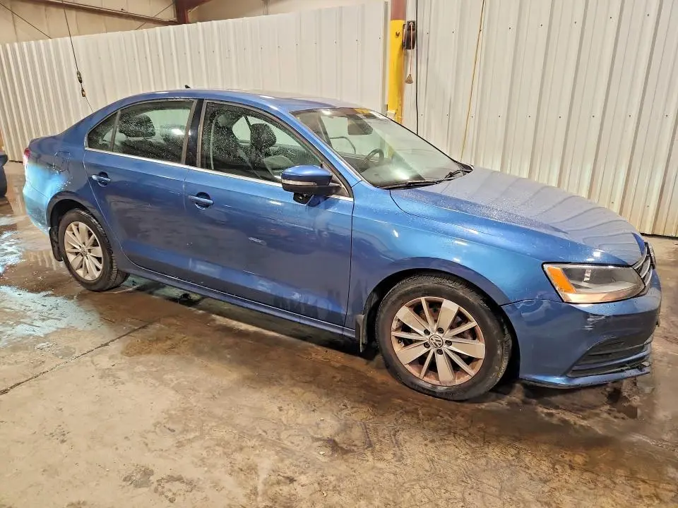 2016 VOLKSWAGEN JETTA SE  