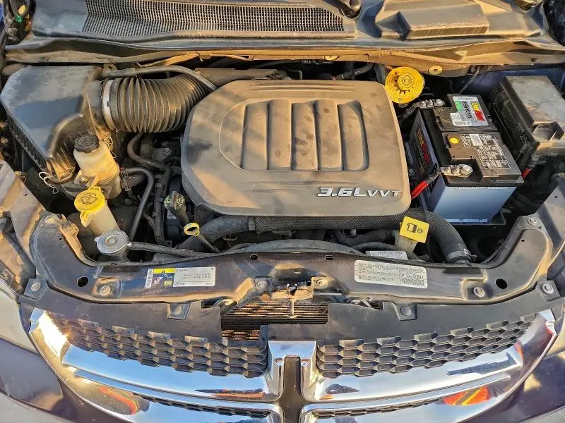 2014 DODGE GRAND CARAVAN SE  