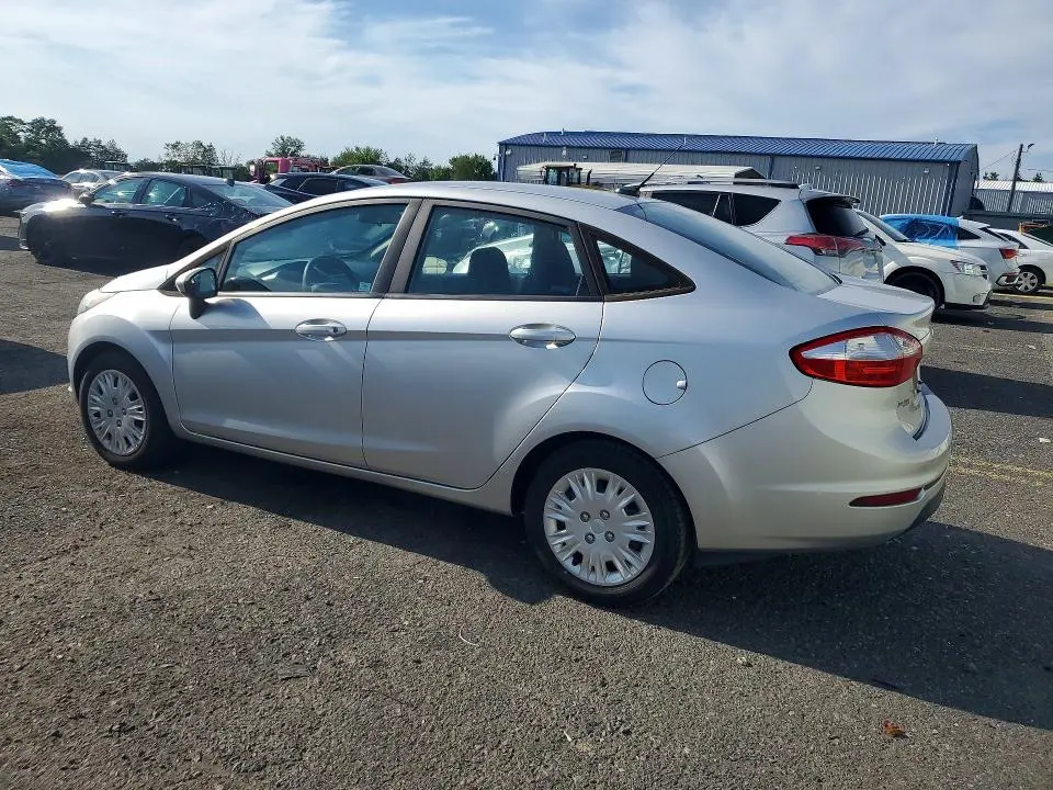 2015 FORD FIESTA S  